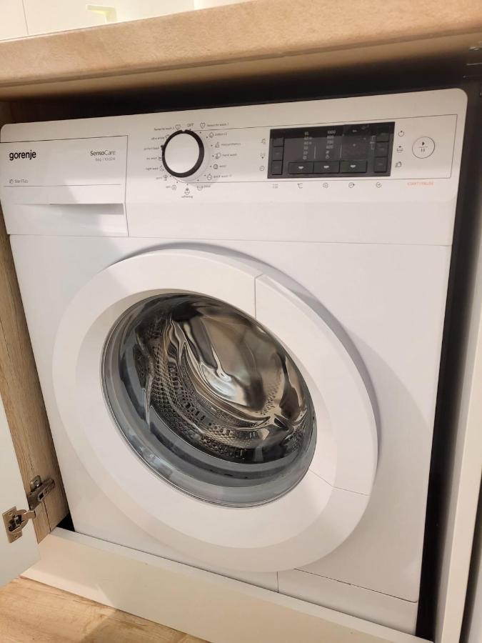 Velky Apartman 3 Bratislava Bagian luar foto